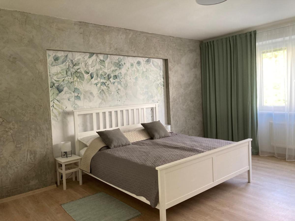 Family Provence Mikulov Apartment Exterior foto